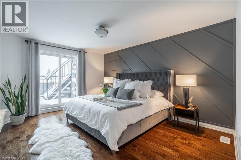 22 - 35 MIDHURST HEIGHTS Image 18