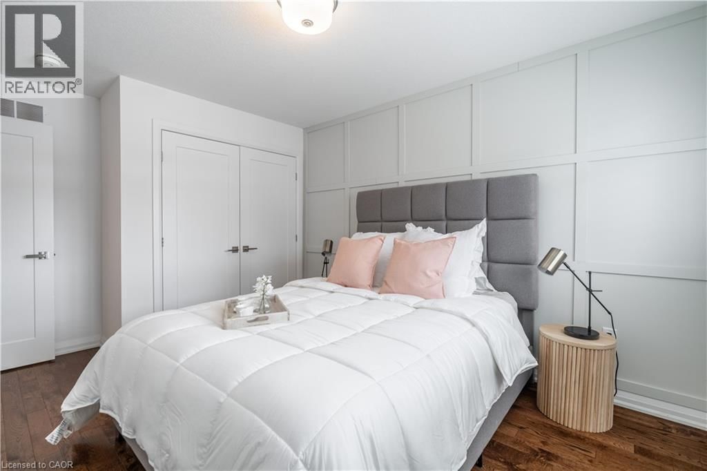 22 - 35 MIDHURST HEIGHTS Image 23