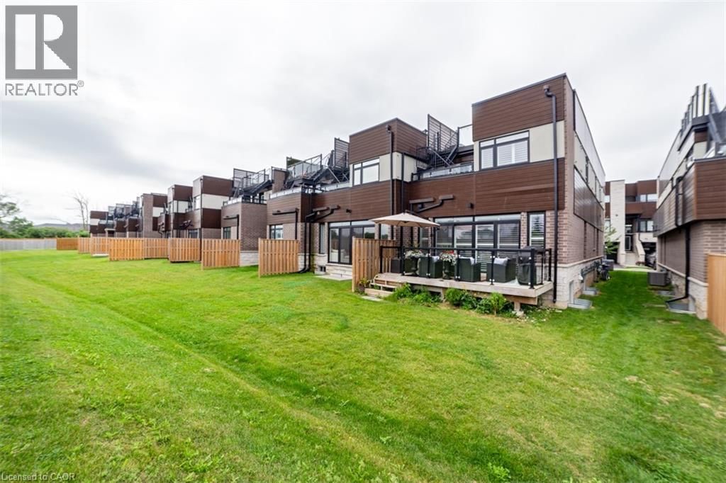 22 - 35 MIDHURST HEIGHTS Image 37