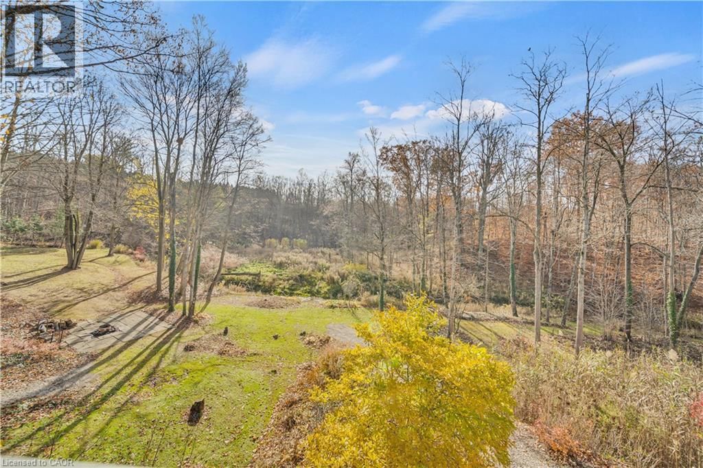 4766 HYNDMAN DRIVE Image 34