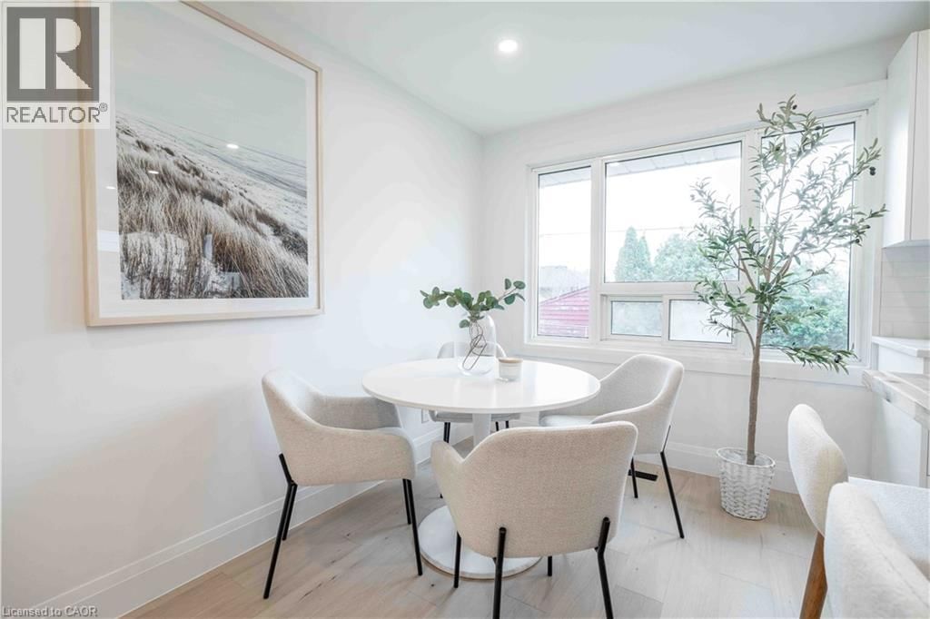 67 TOBY CRESCENT Image 10