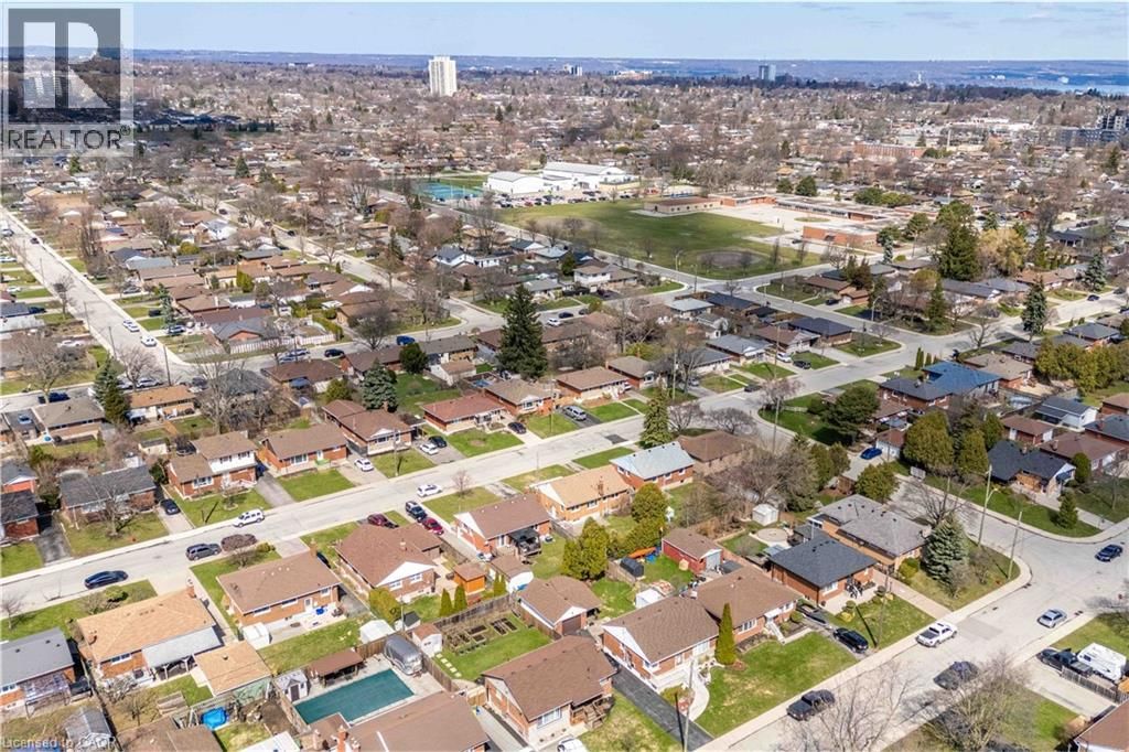 67 TOBY CRESCENT Image 41