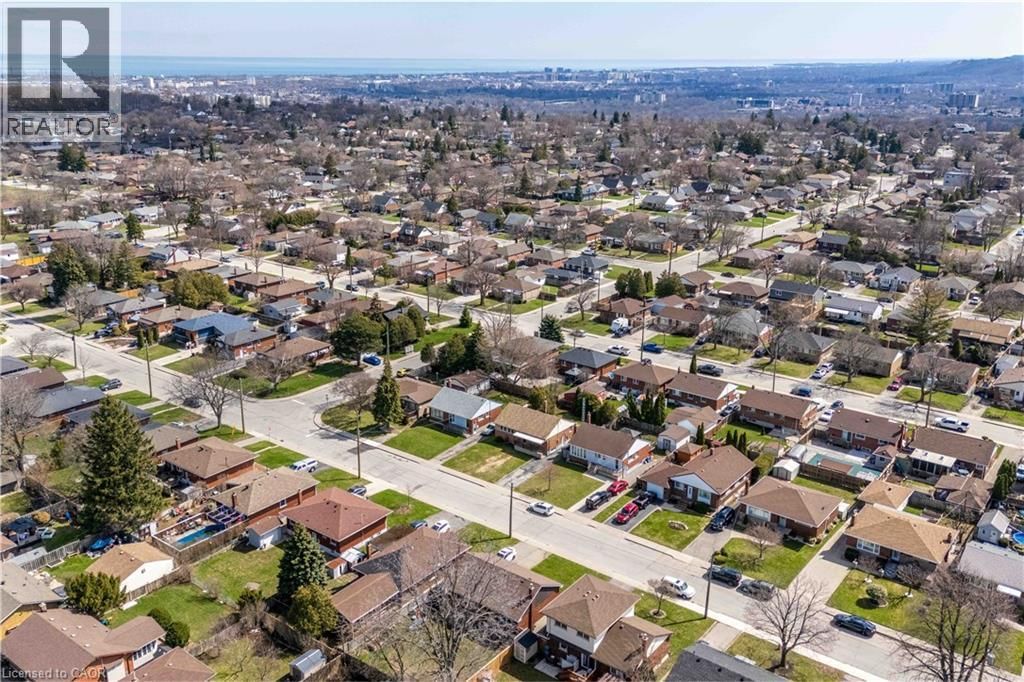 67 TOBY CRESCENT Image 43