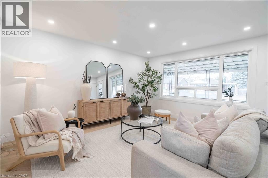 67 TOBY CRESCENT Image 7