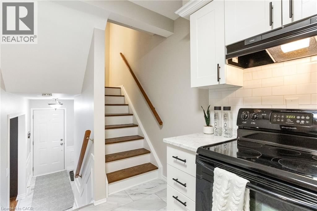 406 - 7 VIKING COURT Image 16