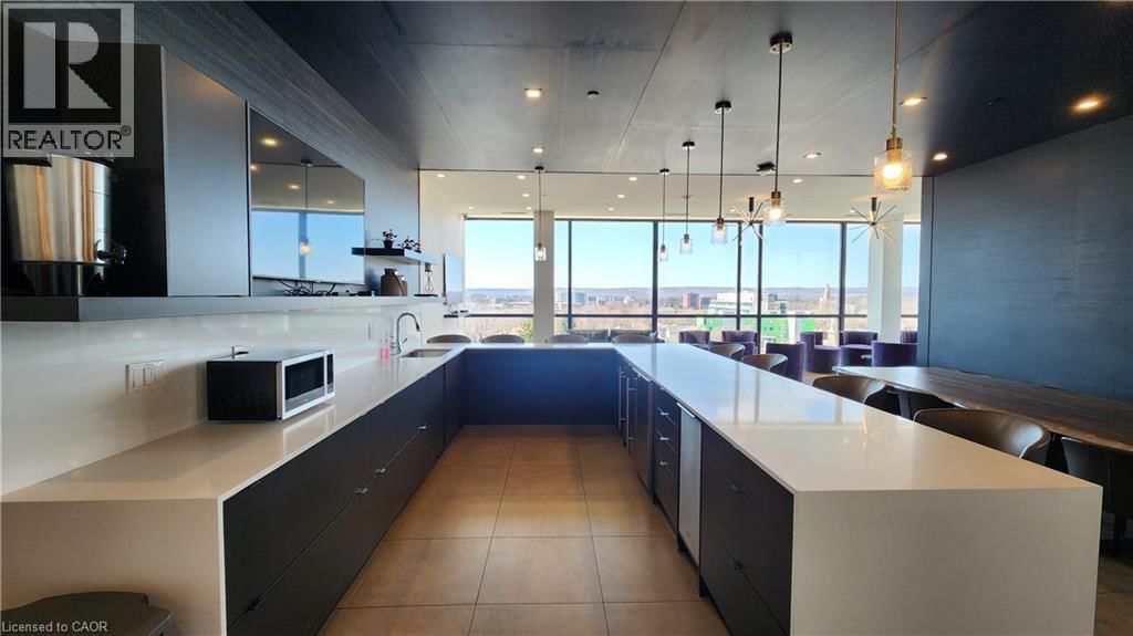 511 - 101 LOCKE STREET Image 13