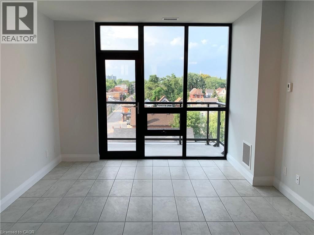 511 - 101 LOCKE STREET Image 7