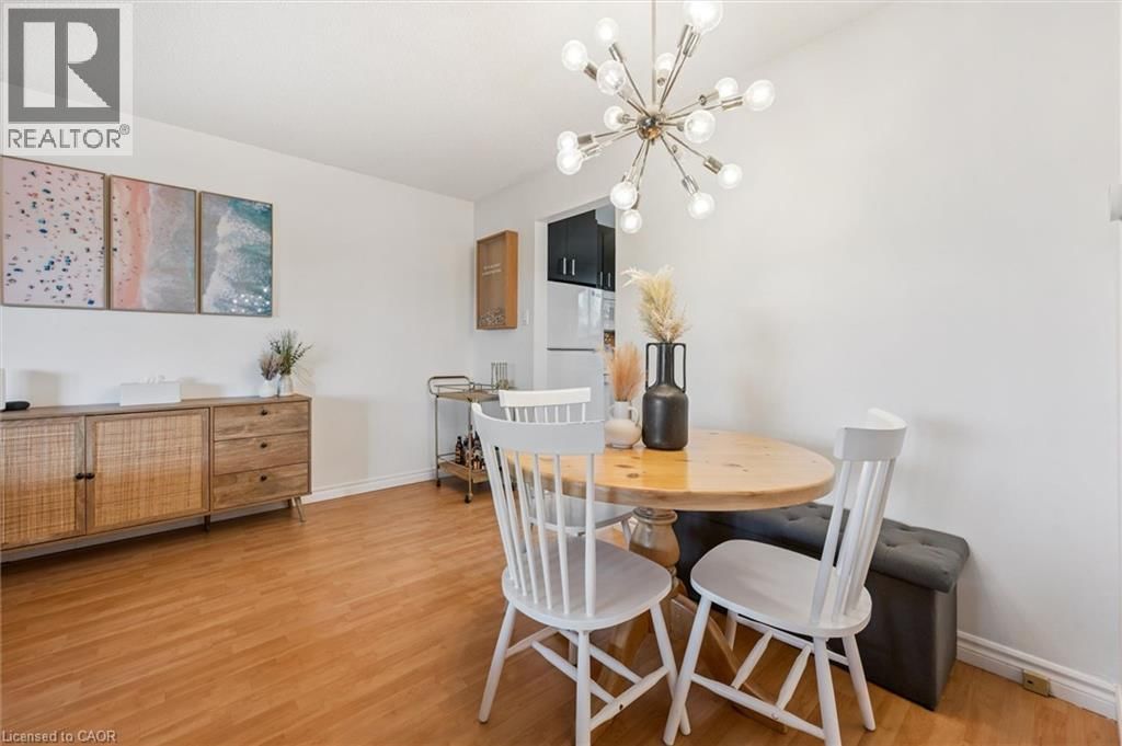 A - 423 CADBURY COURT Image 13