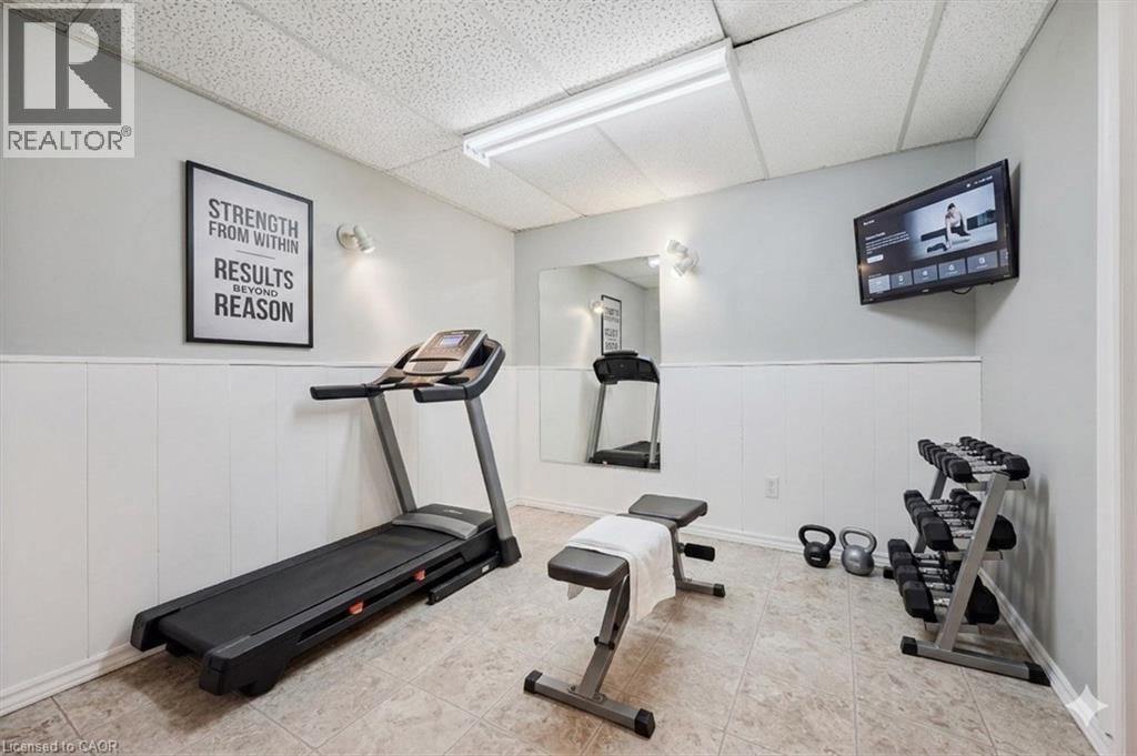 A - 423 CADBURY COURT Image 28