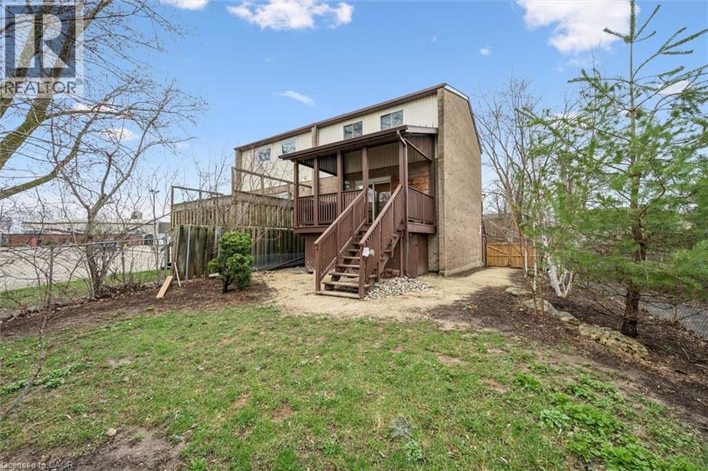 A - 423 CADBURY COURT Image 48