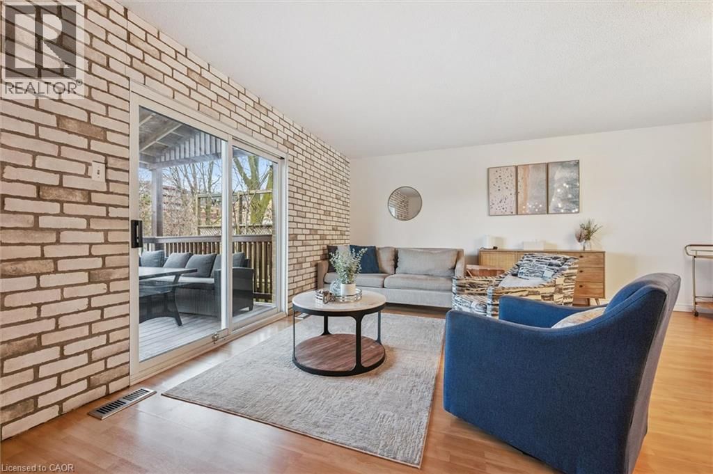 A - 423 CADBURY COURT Image 7