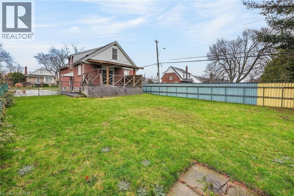 56 WEST 1ST STREET Image 32