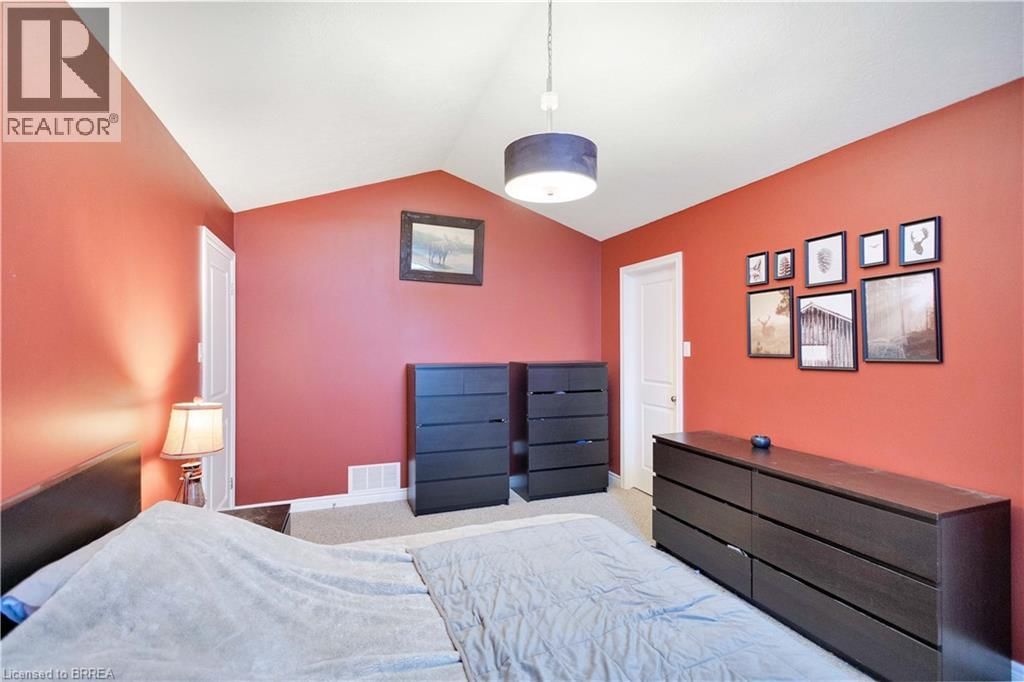 55 FISHER STREET Image 21