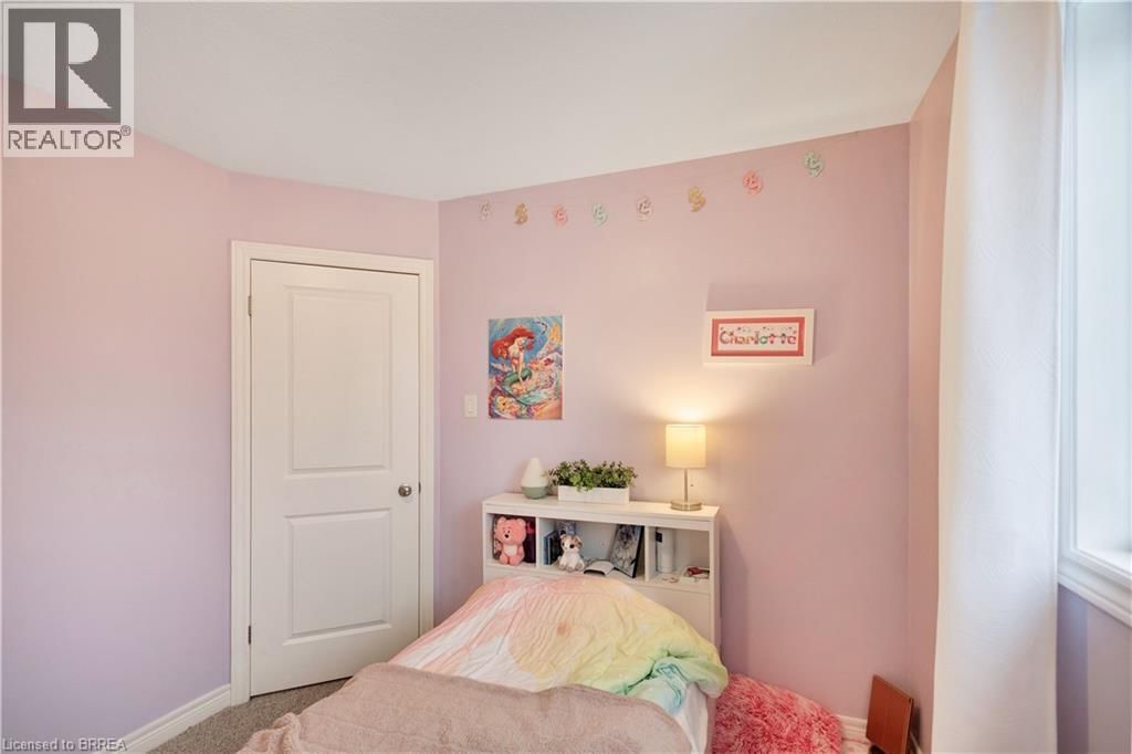 55 FISHER STREET Image 24