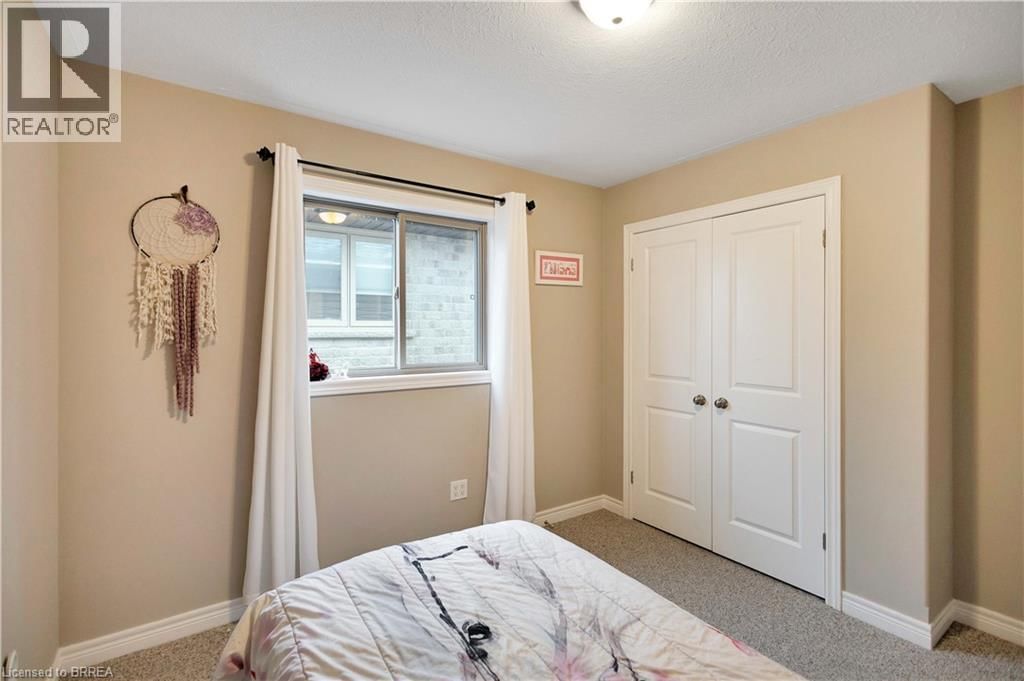 55 FISHER STREET Image 27