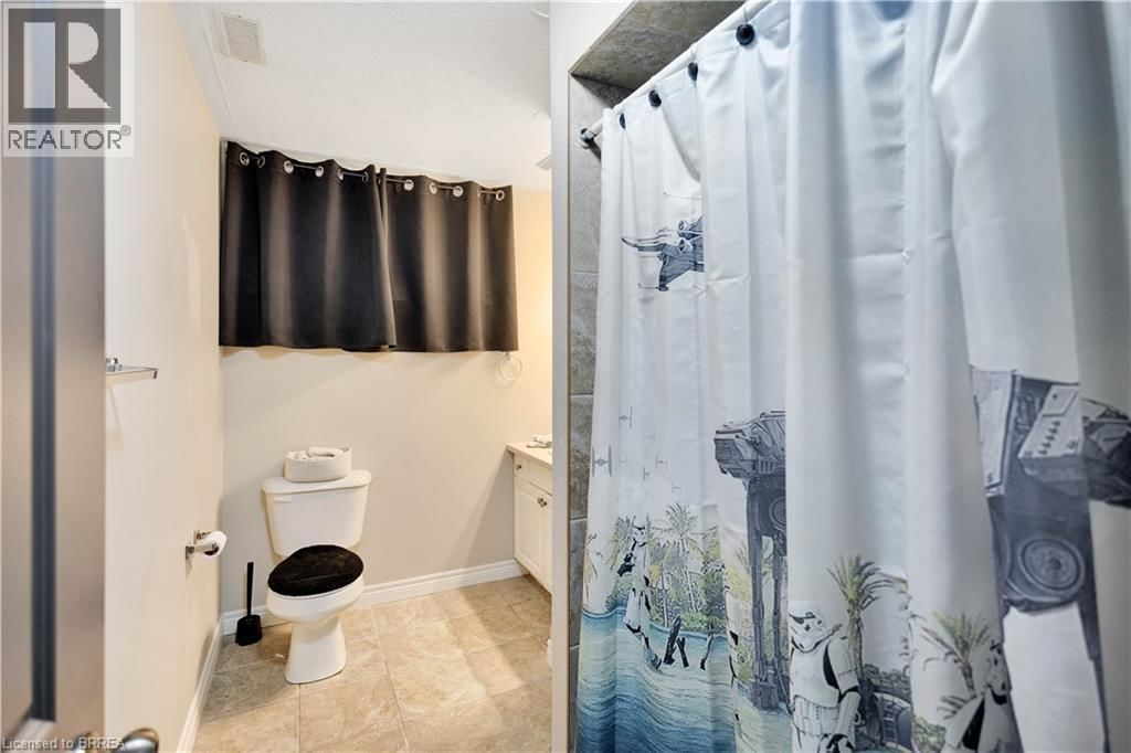 55 FISHER STREET Image 38