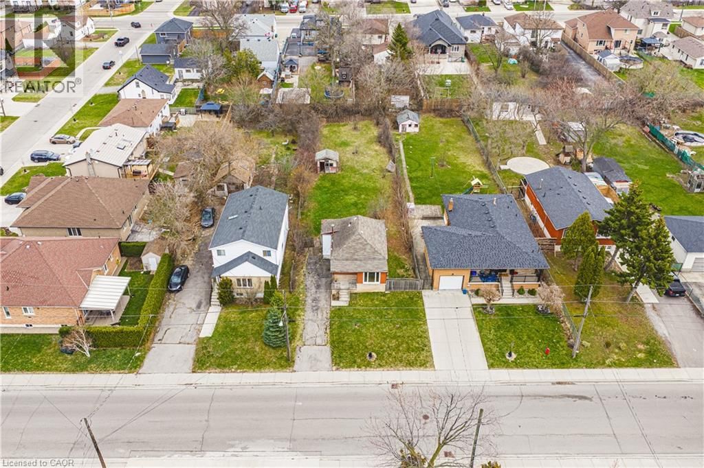 22 WORSLEY ROAD Image 12