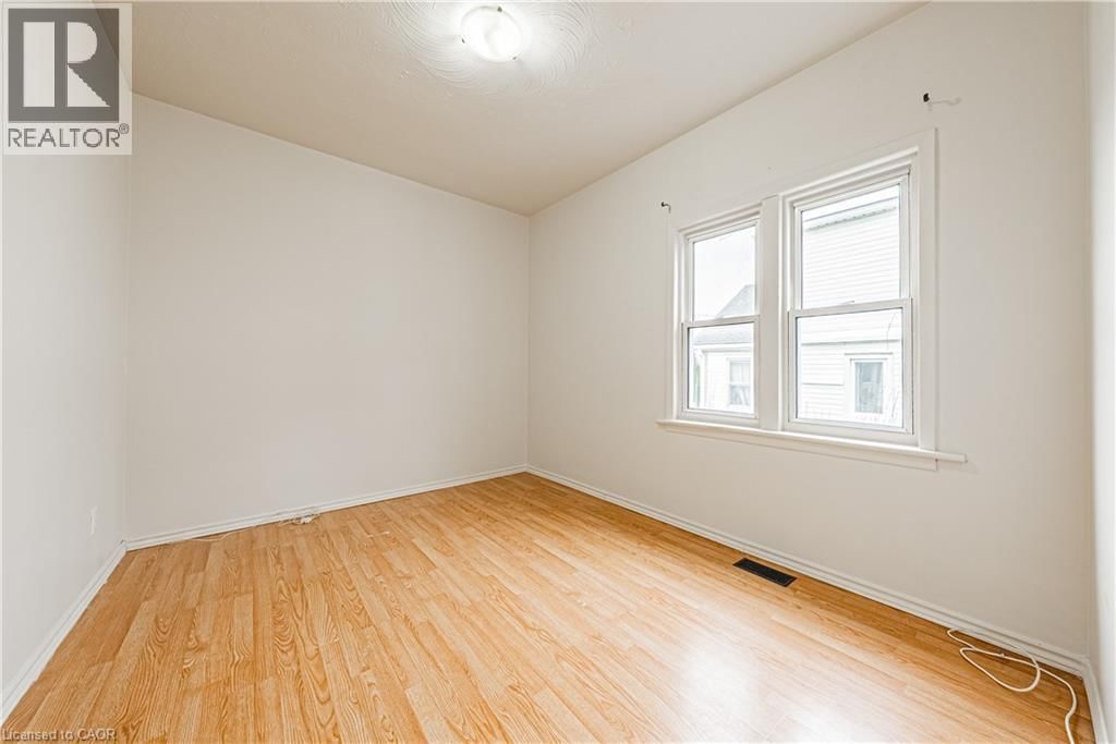 22 WORSLEY ROAD Image 9