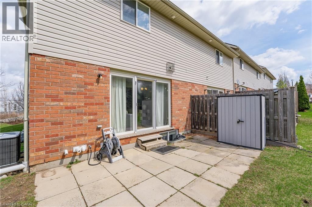 30 FALLOWFIELD DRIVE Image 36