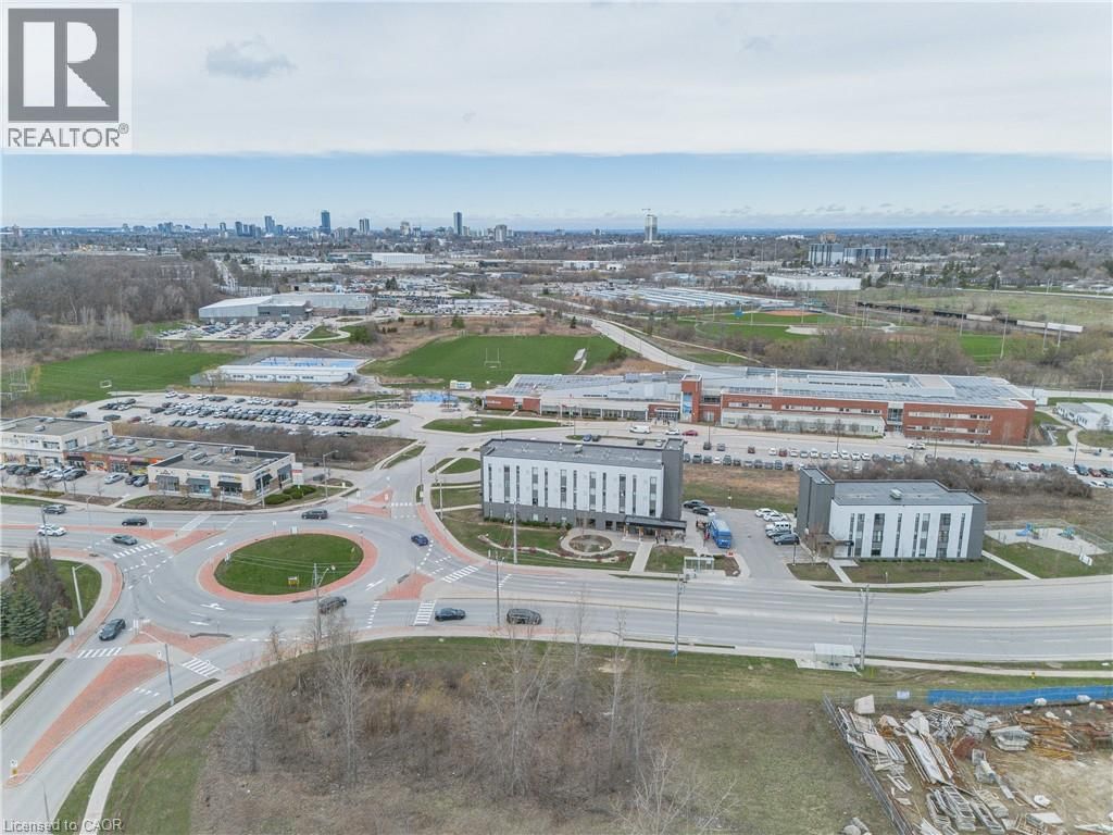 30 FALLOWFIELD DRIVE Image 40