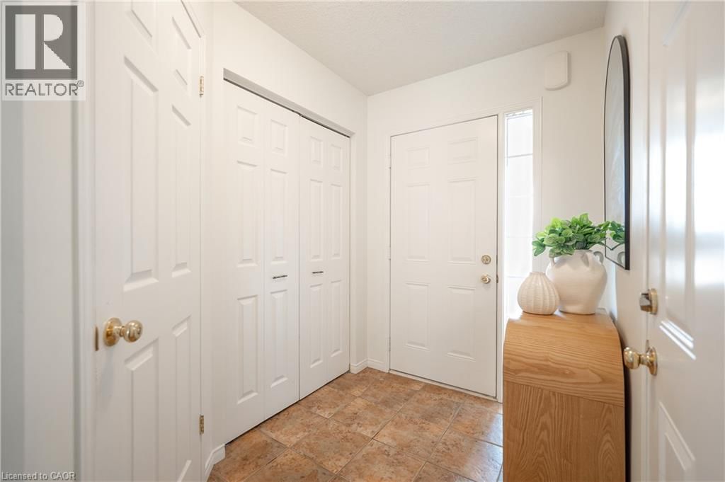 30 FALLOWFIELD DRIVE Image 5