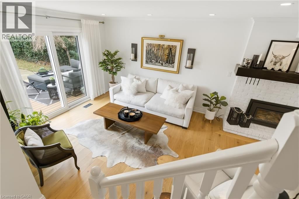 620 CHARLOTTE STREET Image 18