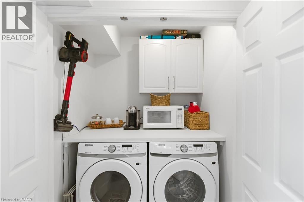 620 CHARLOTTE STREET Image 20