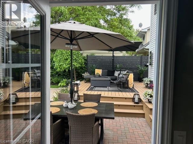 620 CHARLOTTE STREET Image 34