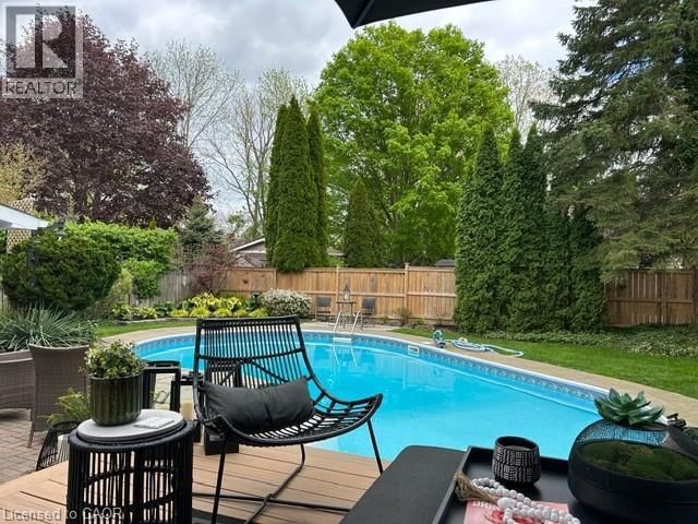 620 CHARLOTTE STREET Image 37