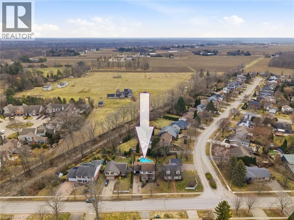 620 CHARLOTTE STREET Image 42