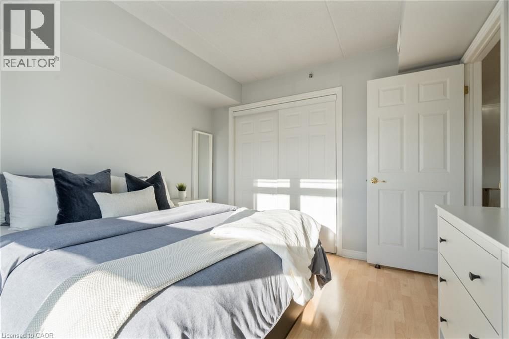 304 - 4450 FAIRVIEW STREET Image 16