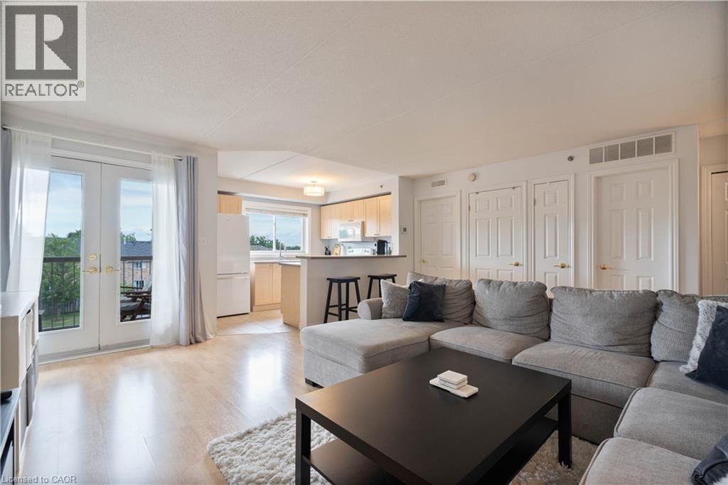 304 - 4450 FAIRVIEW STREET Image 9