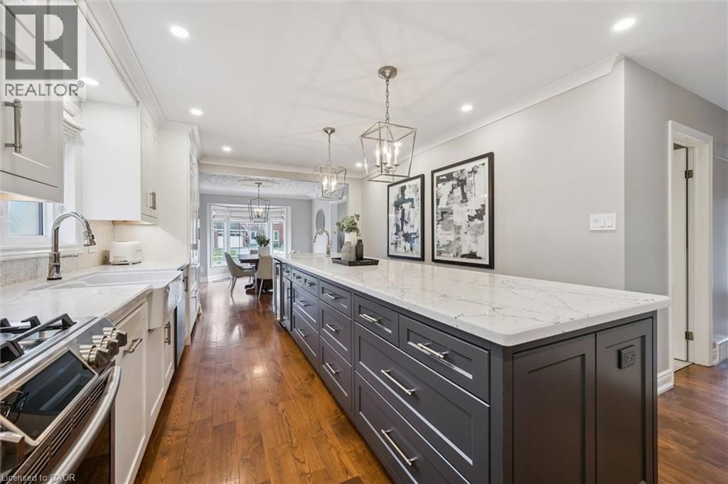 245 SHAGBARK COURT Image 10