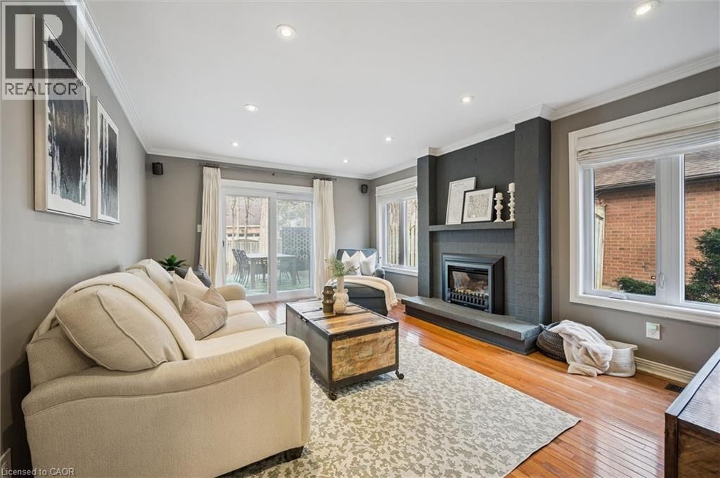 245 SHAGBARK COURT Image 12