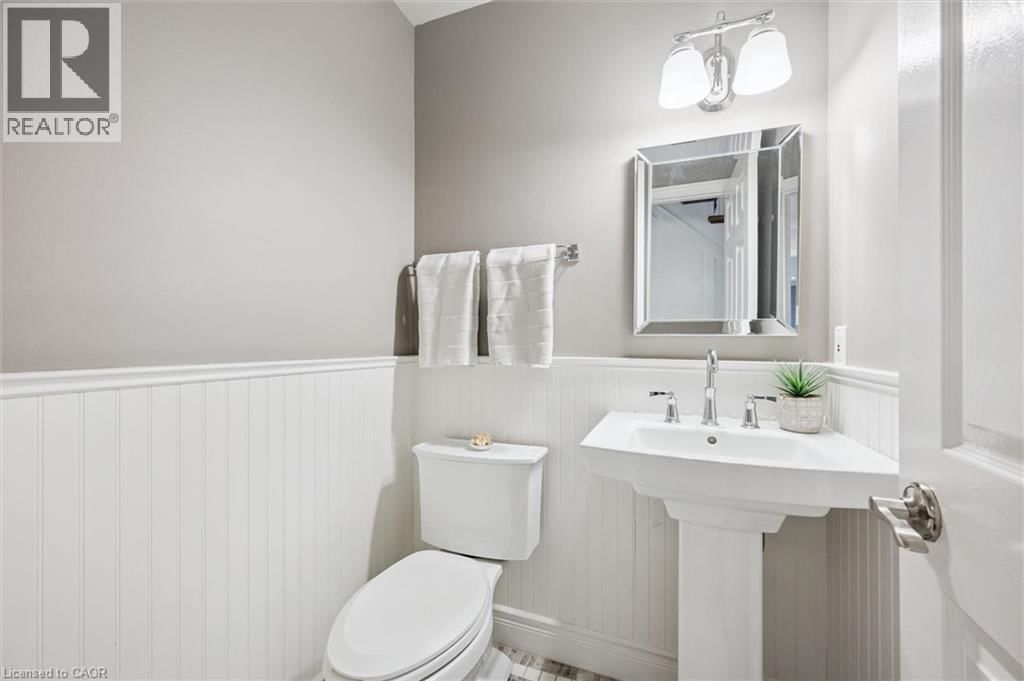 245 SHAGBARK COURT Image 14