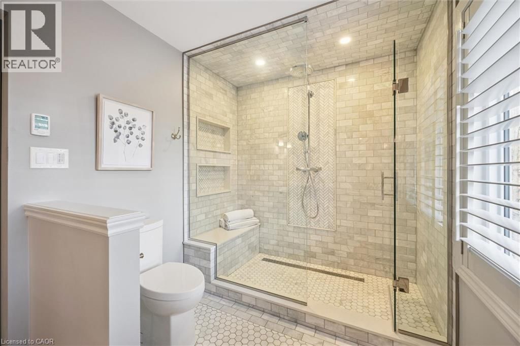 245 SHAGBARK COURT Image 21