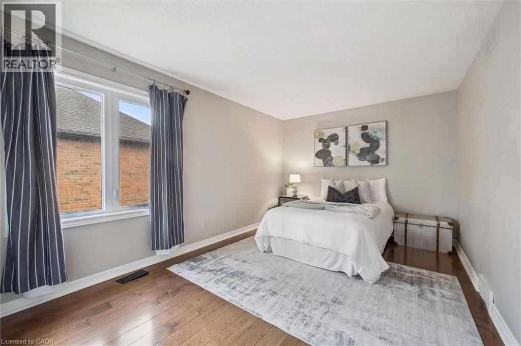 245 SHAGBARK COURT Image 23