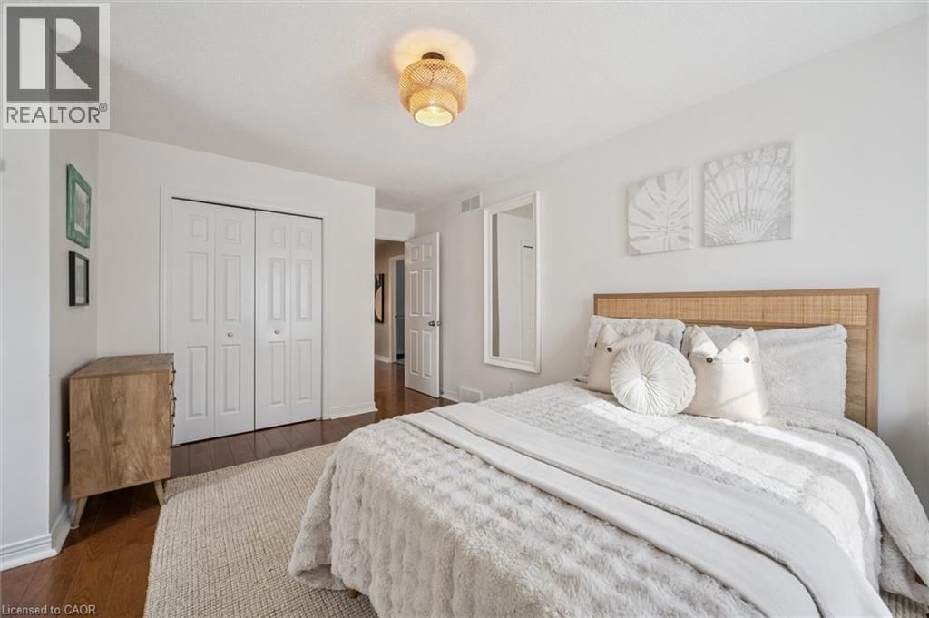 245 SHAGBARK COURT Image 26