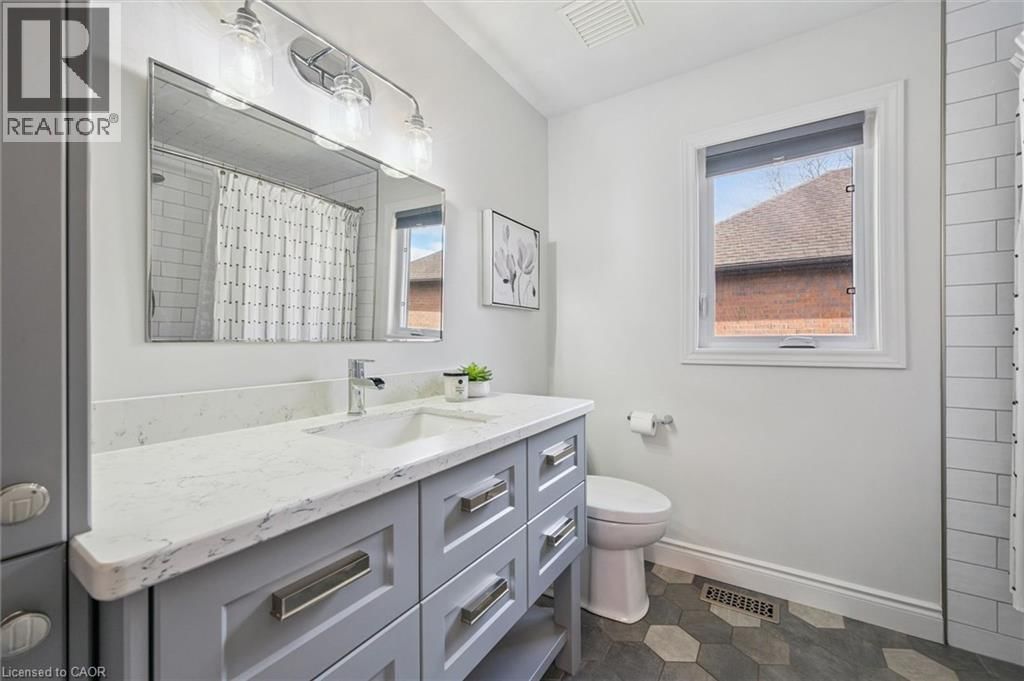 245 SHAGBARK COURT Image 27