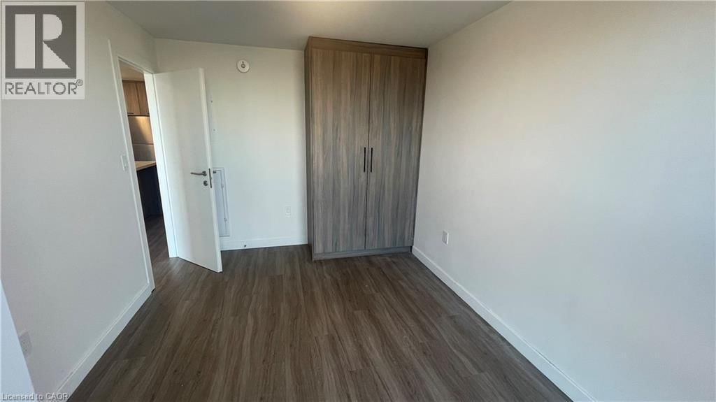 912 - 49 WALNUT STREET SOUTH Image 10