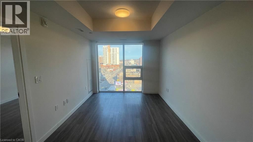 912 - 49 WALNUT STREET SOUTH Image 6