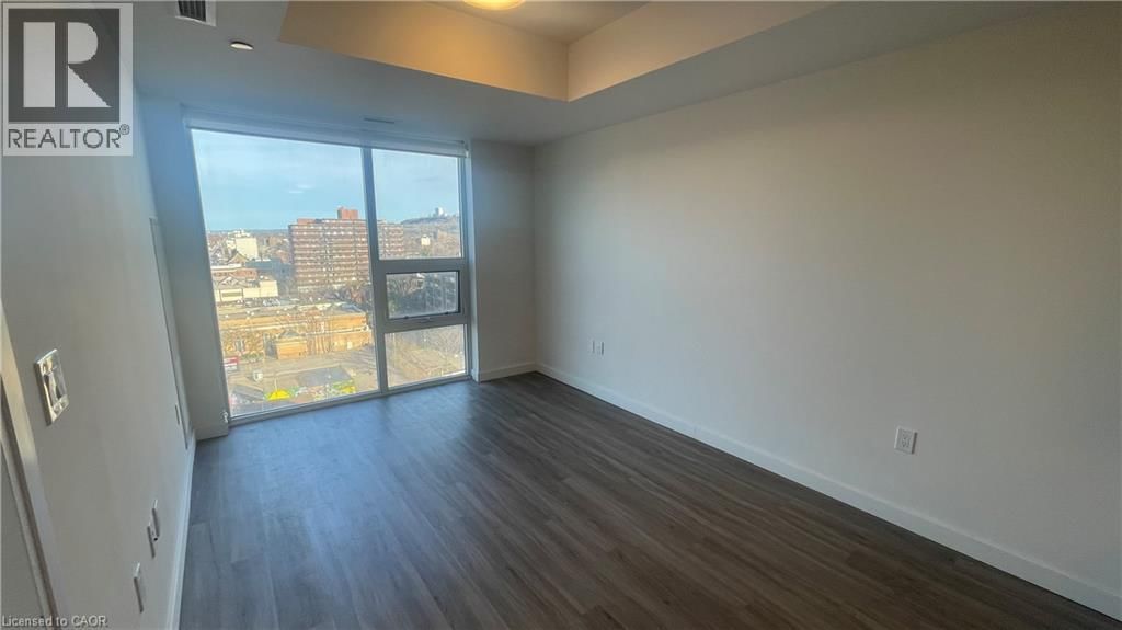 912 - 49 WALNUT STREET SOUTH Image 7