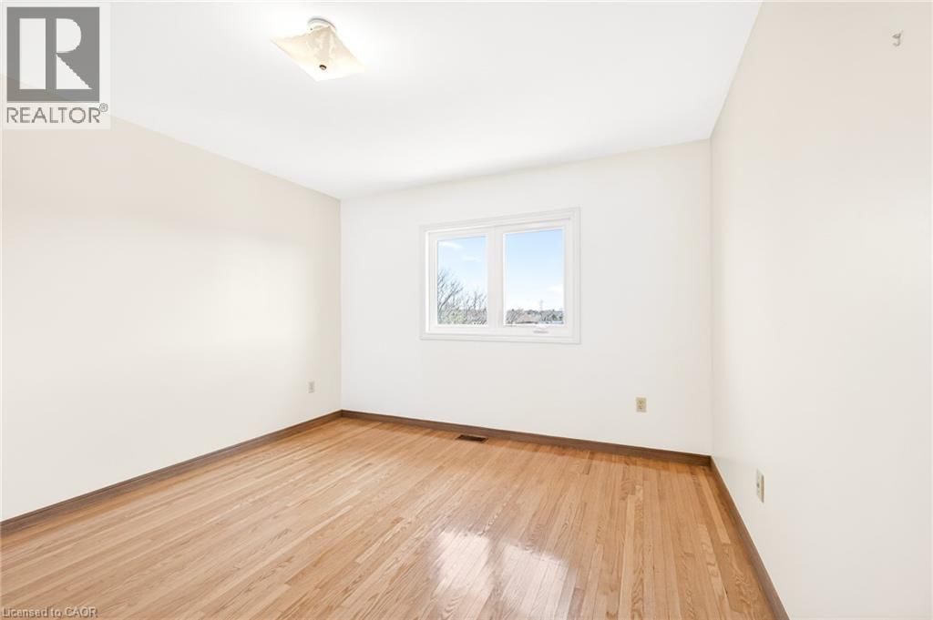 27 TRIESTE PLACE Image 30