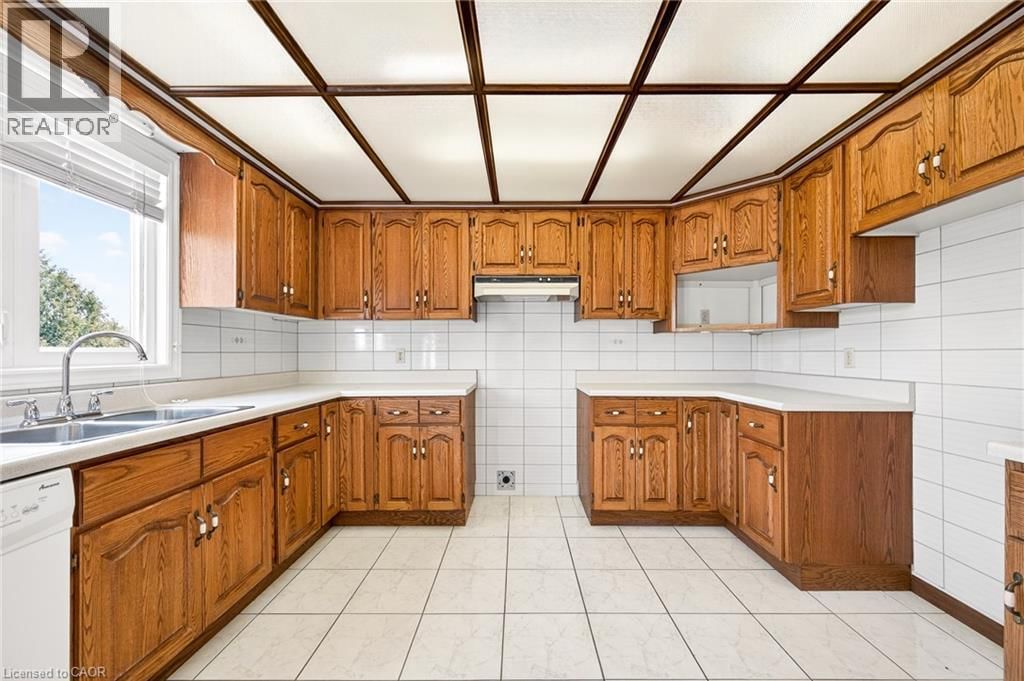 27 TRIESTE PLACE Image 7