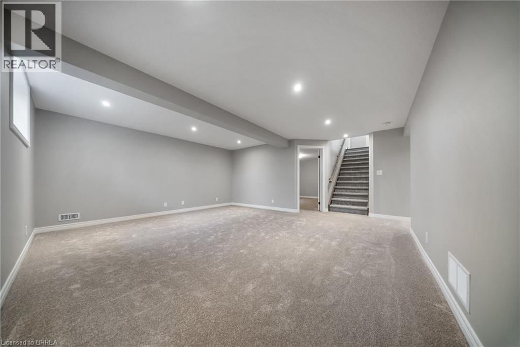 187 CRADDOCK BOULEVARD Image 15