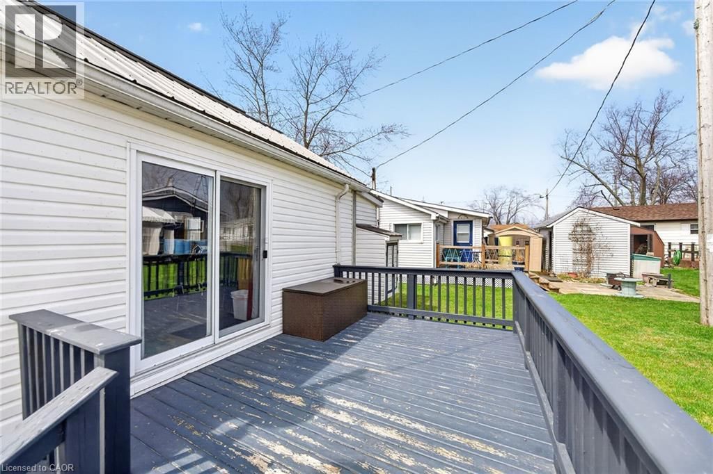 9 PIKE LANE Image 23