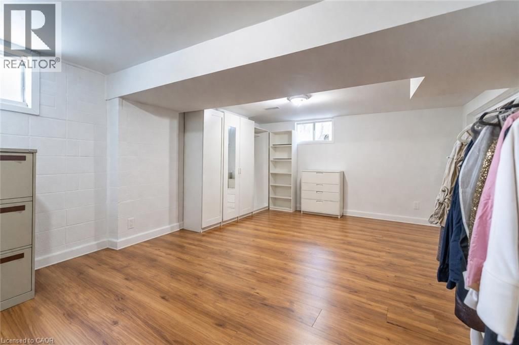 104 HENRY STREET Image 21