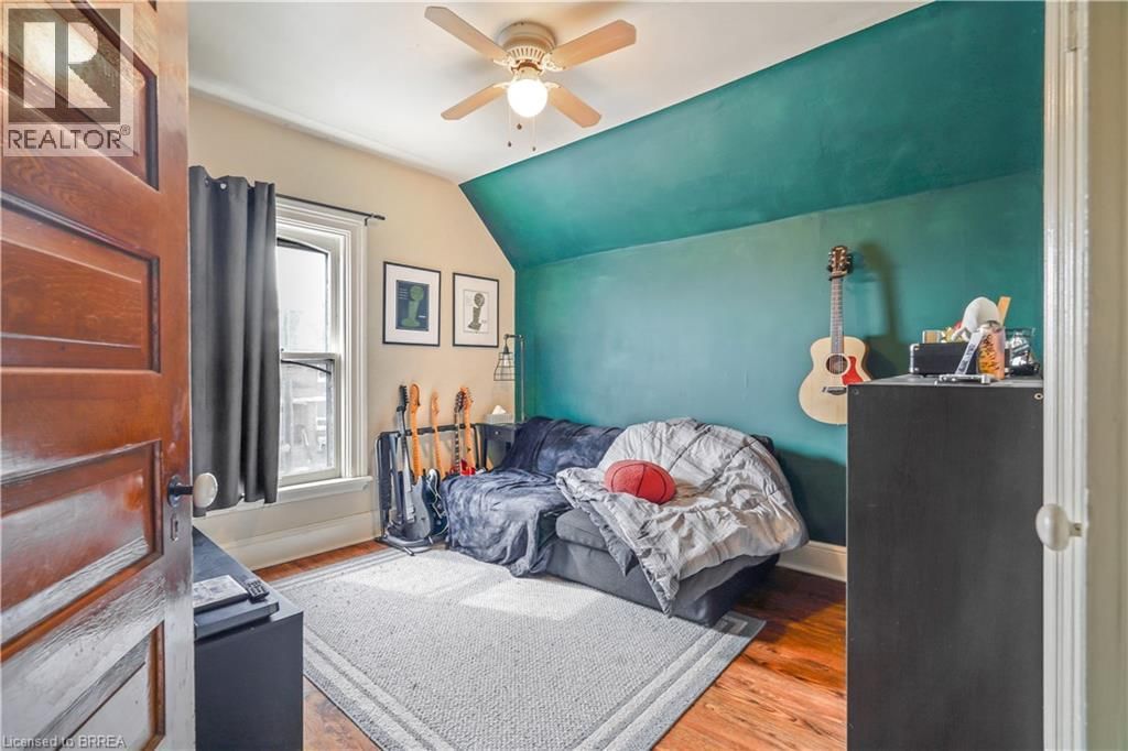 10 HENRIETTA STREET Image 15