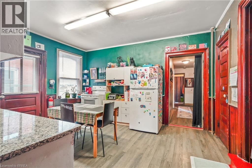 10 HENRIETTA STREET Image 23