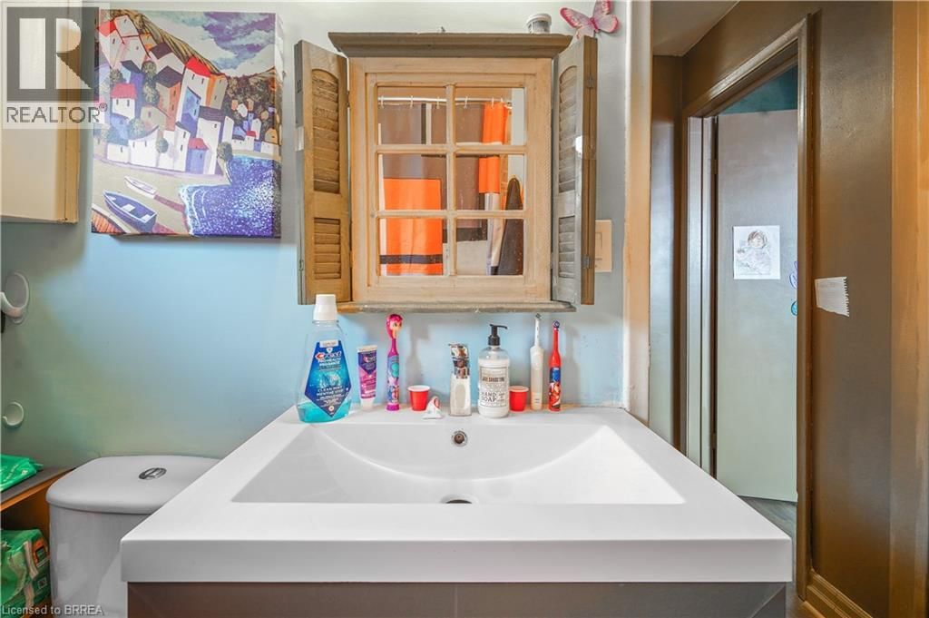 10 HENRIETTA STREET Image 30